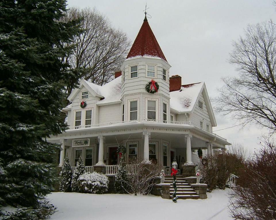 Kingsley House Bed & Breakfast Fennville Exterior photo