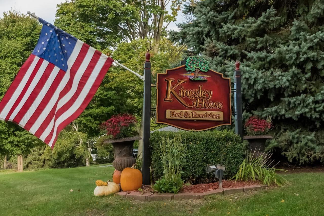 Kingsley House Bed & Breakfast Fennville Exterior photo